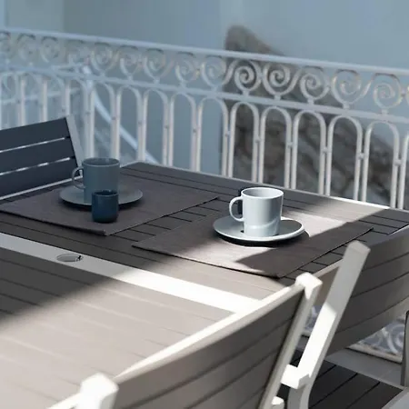 Apartament Joy *